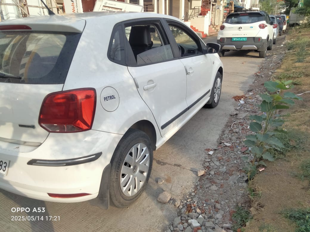 Volkswagen Polo(2014-2015) Comfortline 1.2l P